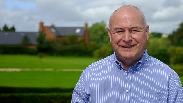 [Translate to Welsh:] Tim Sly